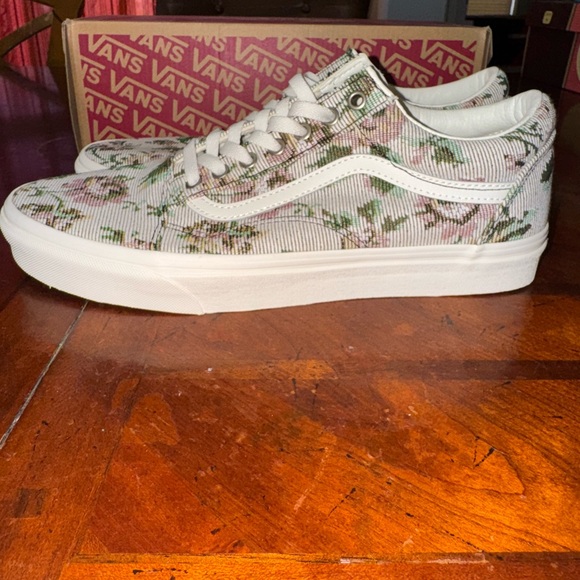 Men’s vans - Picture 2 of 6